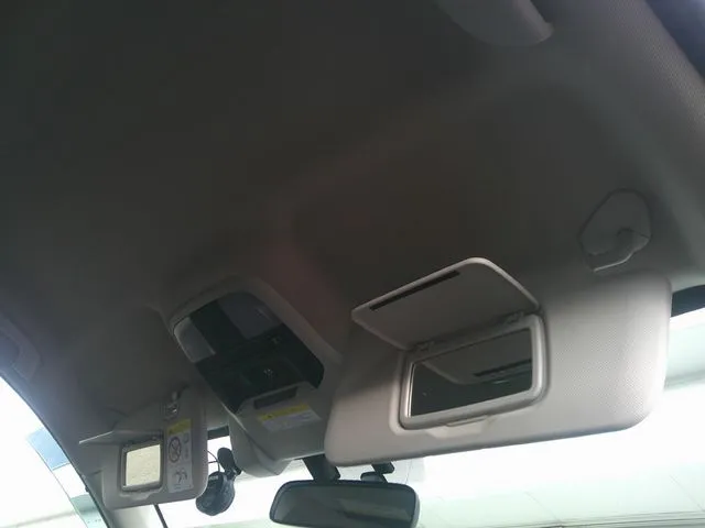 ＳＵＢＡＲＵ　ＸＶ（スバル）の車両写真