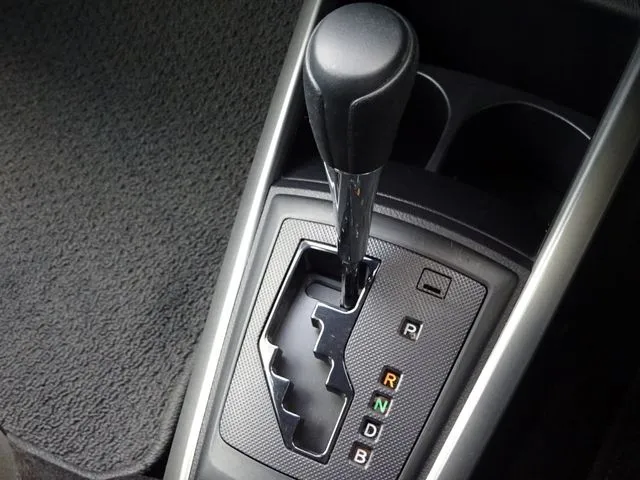 トヨタ カローラフィールダー ハイブリッド