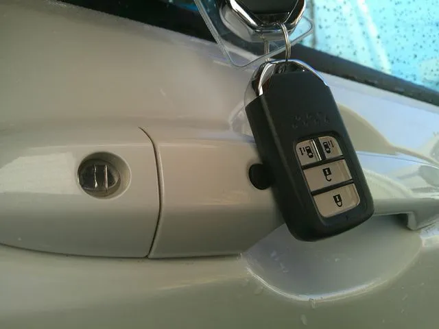 フリードプラス　ハイブリッド（ホンダ）の車両写真