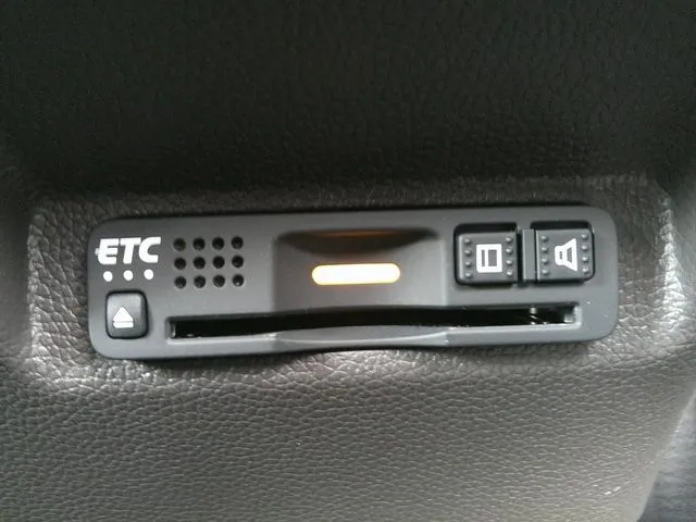 フリードプラス　ハイブリッド（ホンダ）の車両写真