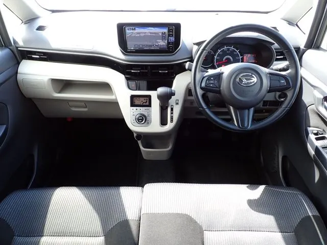 ダイハツ ムーヴ