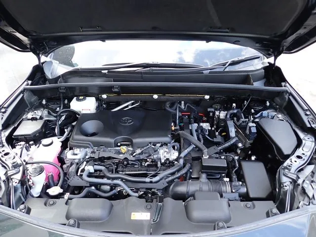 トヨタ　ハリアー　ハイブリッド