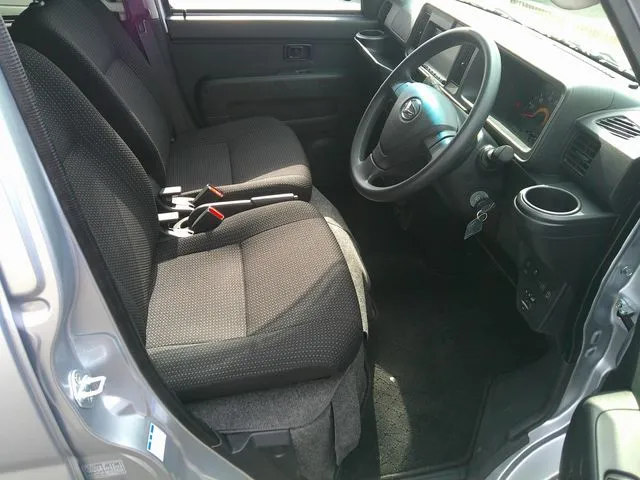 ハイゼットカーゴ　４ＷＤ（ダイハツ）の車両写真