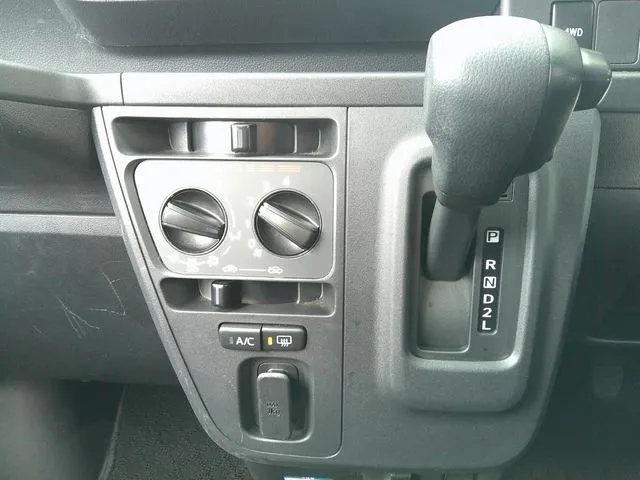 ハイゼットカーゴ　４ＷＤ（ダイハツ）の車両写真