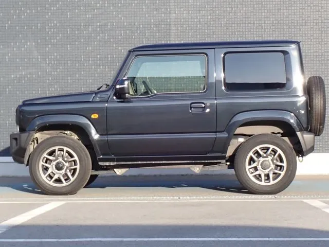 ジムニー　４ＷＤ（スズキ）の車両写真