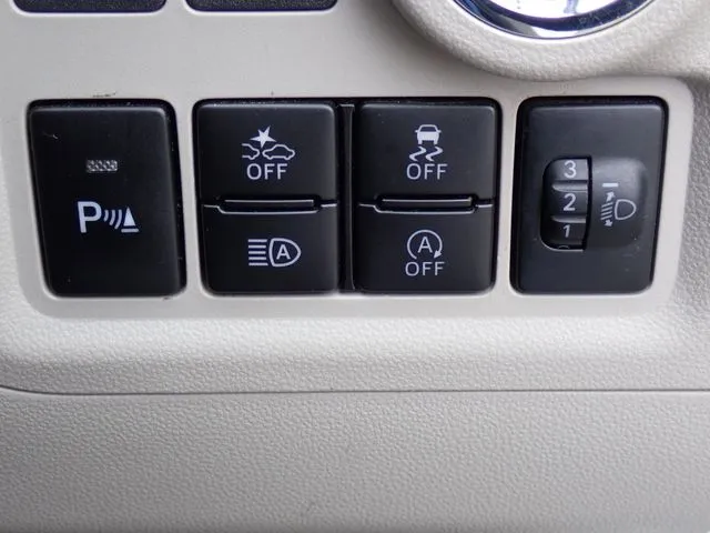 パッソ(トヨタ)の車両写真