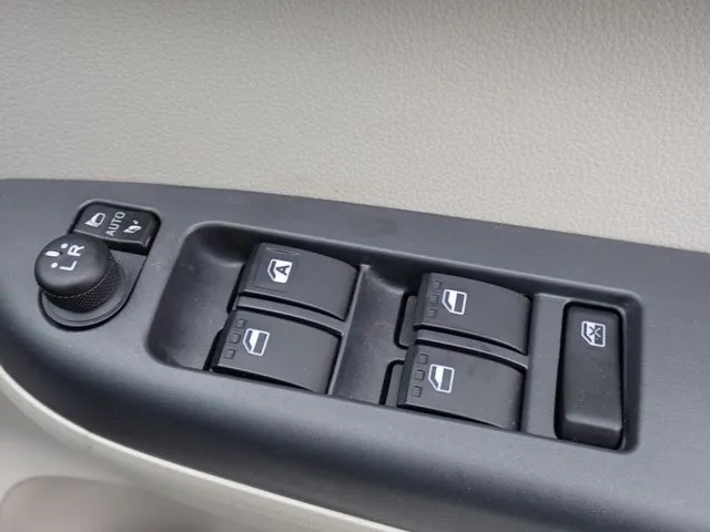 パッソ(トヨタ)の車両写真