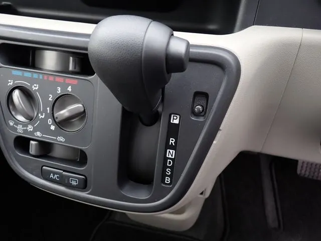 パッソ(トヨタ)の車両写真