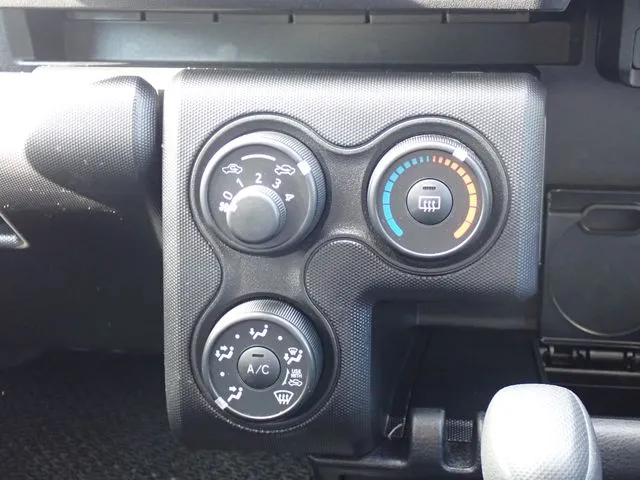 プロボックスバン 2WD(トヨタ)の車両写真