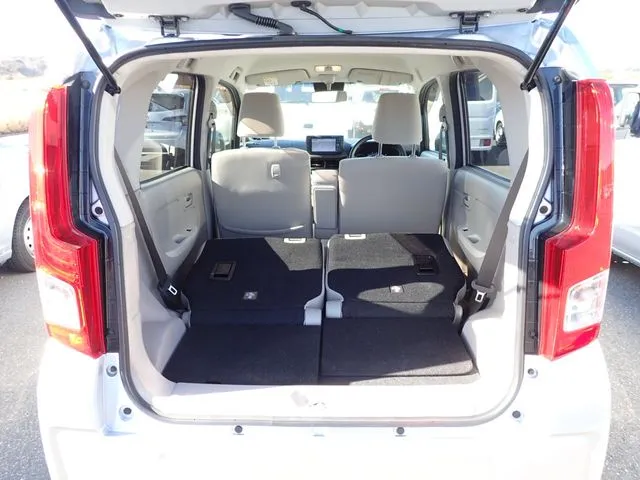 ムーヴ（ダイハツ）の車両写真