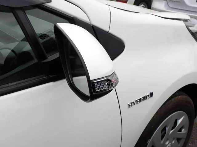 アクア(トヨタ)の車両写真