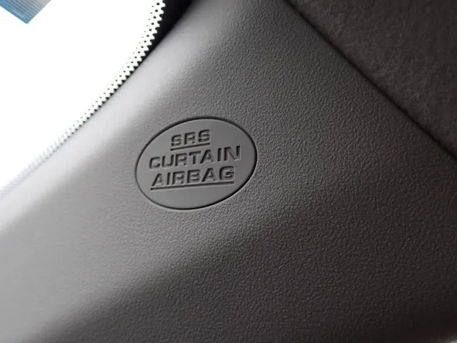 カローラアクシオ（トヨタ）の車両写真