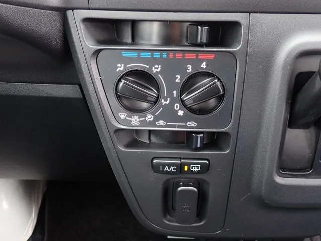 ハイゼットカーゴ　４ＷＤ（ダイハツ）の車両写真