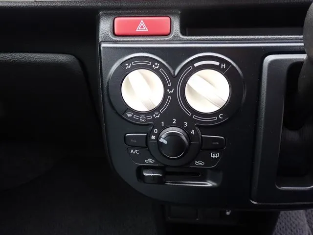 アルト（スズキ）の車両写真