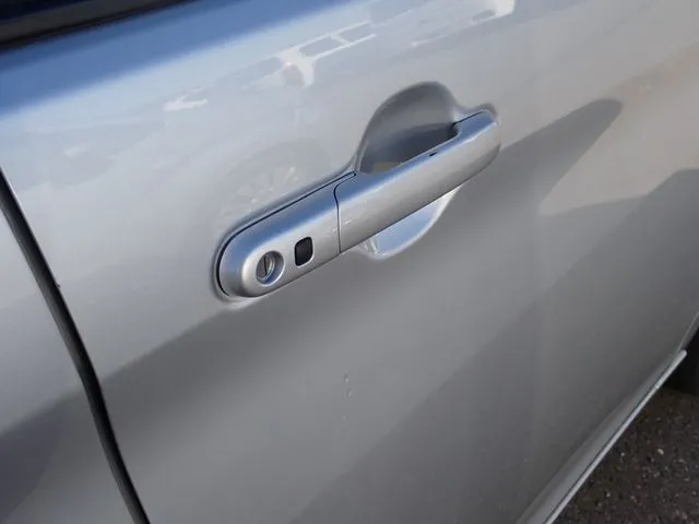 ソリオ　４ＷＤ（スズキ）の車両写真