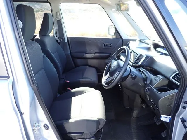 ソリオ　４ＷＤ（スズキ）の車両写真