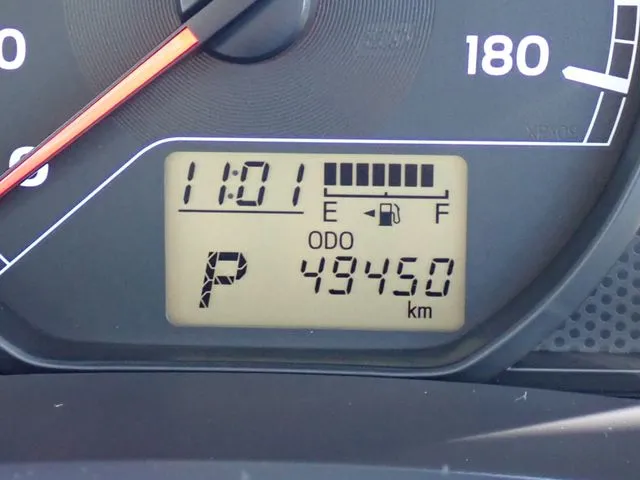 サクシードバン　２ＷＤ（トヨタ）の車両写真