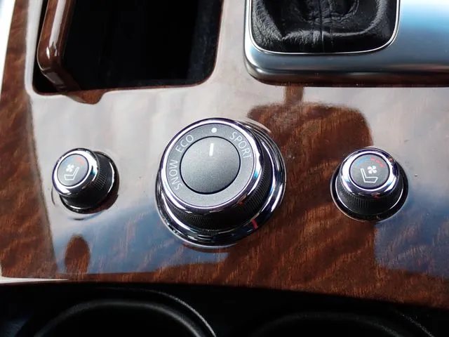 フーガ(ニッサン)の車両写真