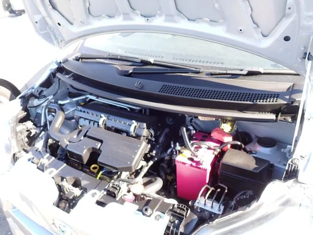 ミラ　イース（ダイハツ）の車両写真