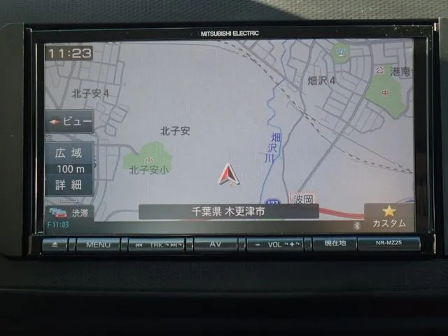 ミラ　イース（ダイハツ）の車両写真