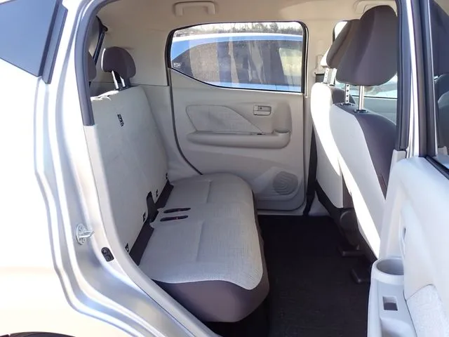 デイズ（ニッサン）の車両写真