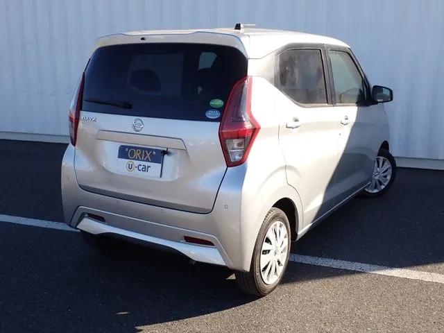 デイズ（ニッサン）の車両写真