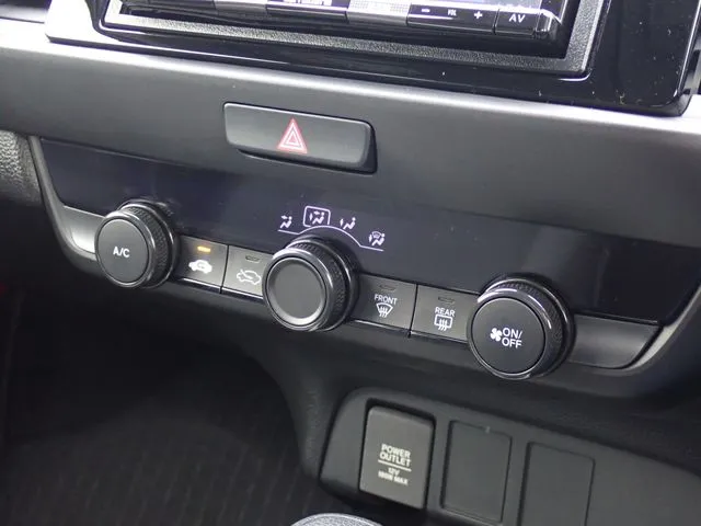 フィット（ホンダ）の車両写真