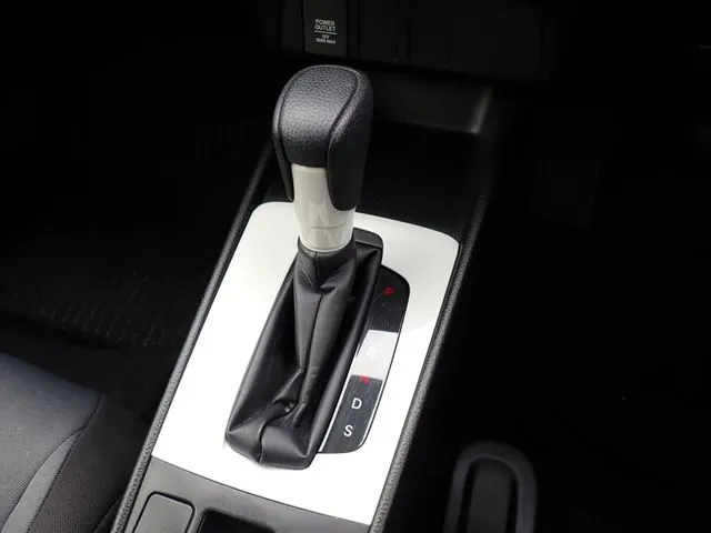 フィット（ホンダ）の車両写真