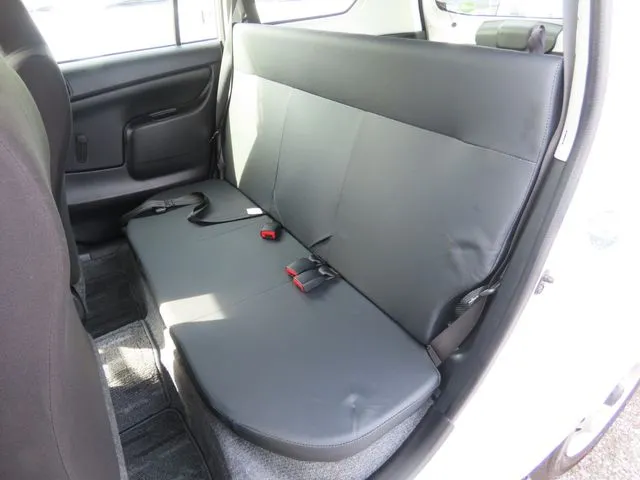 プロボックスバン　２ＷＤ（トヨタ）の車両写真