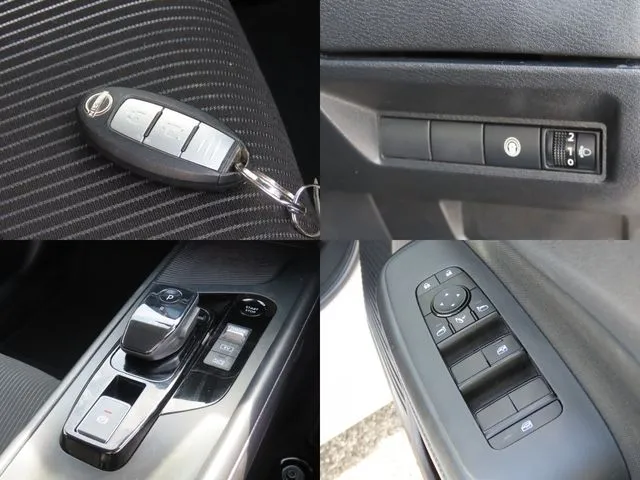 ノート（ニッサン）の車両写真