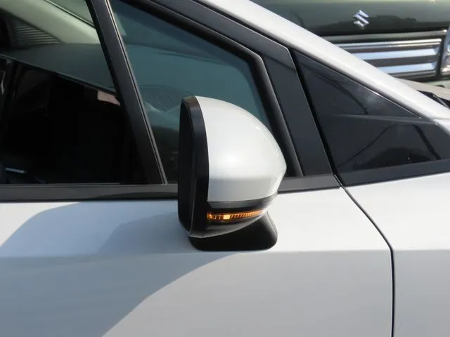 ノート（ニッサン）の車両写真