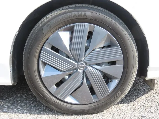 ノート（ニッサン）の車両写真