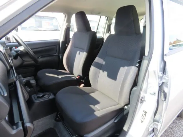 プロボックスバン　２ＷＤ（トヨタ）の車両写真