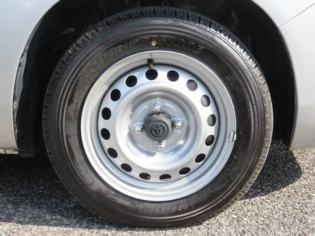 プロボックスバン　２ＷＤ（トヨタ）の車両写真