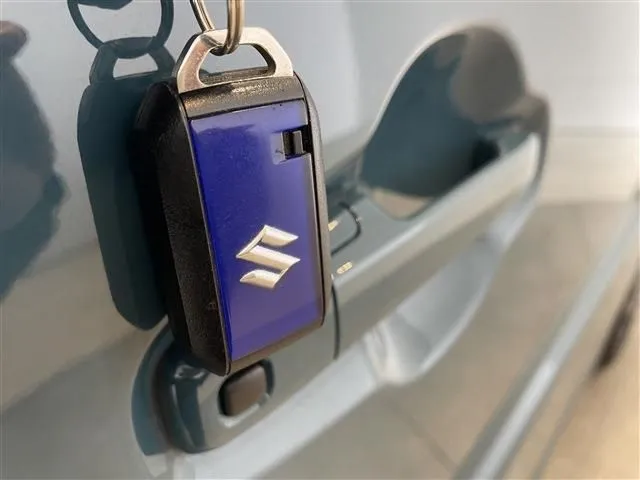 ハスラー（スズキ）の車両写真