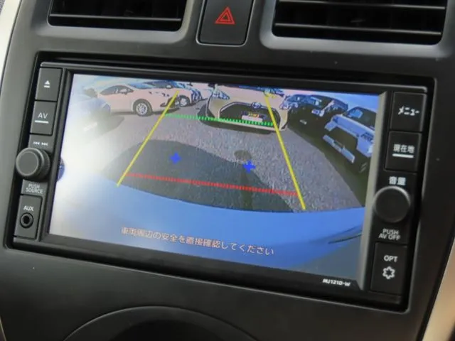 マーチ（ニッサン）の車両写真