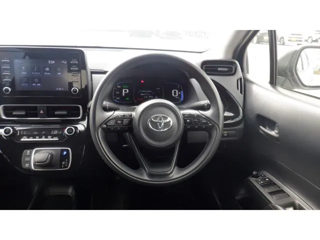 アクア（トヨタ）の車両写真