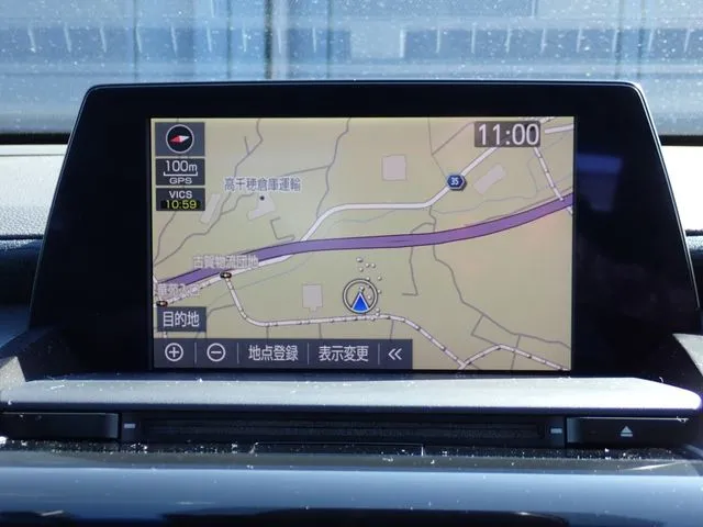 クラウン　セダン　ハイブリッド（トヨタ）の車両写真