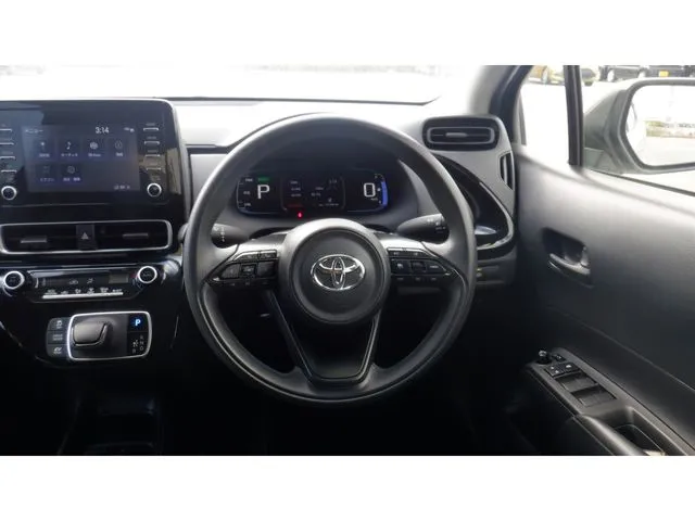 トヨタ　アクア