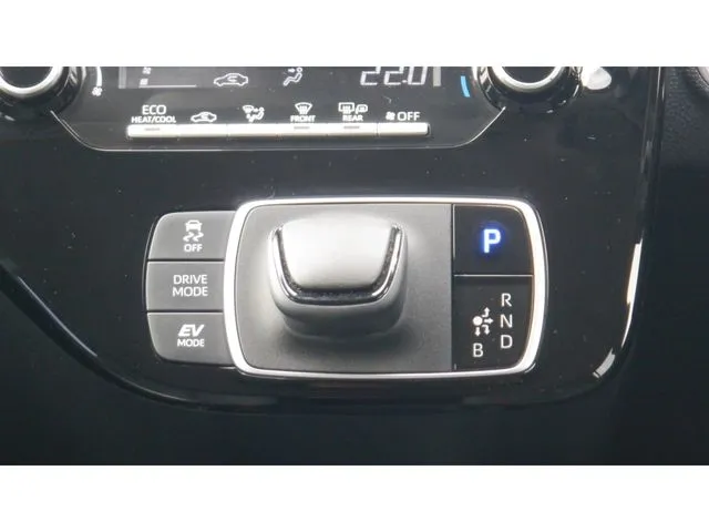 アクア（トヨタ）の車両写真