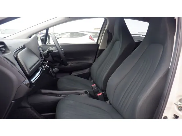 アクア（トヨタ）の車両写真