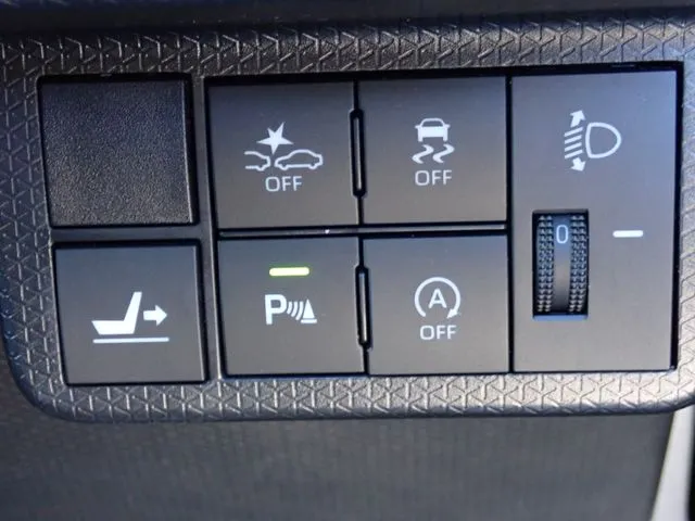 タント（ダイハツ）の車両写真