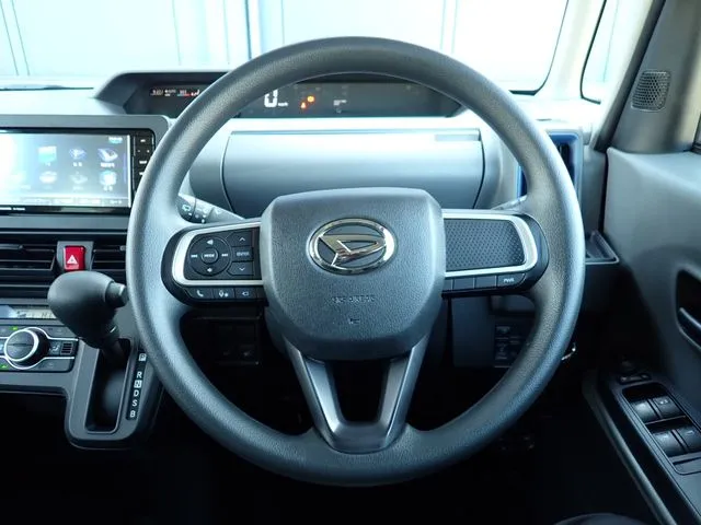 タント（ダイハツ）の車両写真