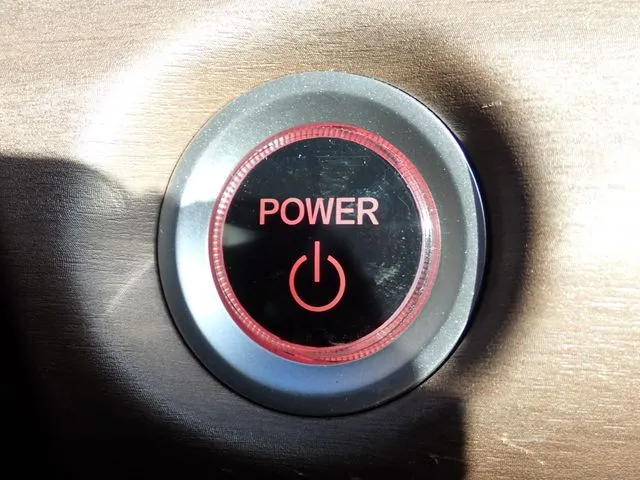 フリードプラス　ハイブリッド（ホンダ）の車両写真