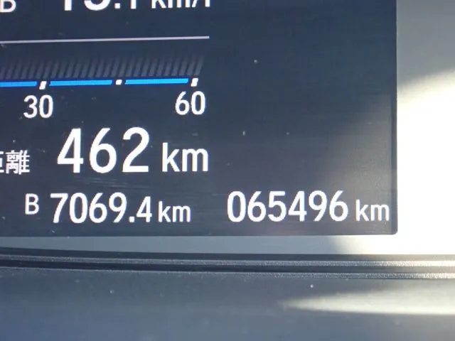 フリードプラス　ハイブリッド（ホンダ）の車両写真