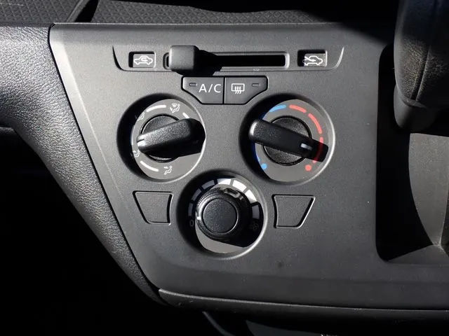 デイズ(ニッサン)の車両写真