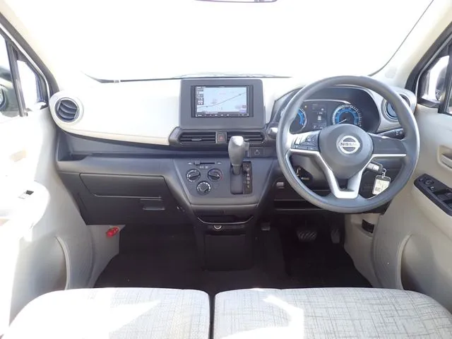 デイズ(ニッサン)の車両写真