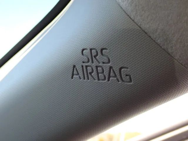 ダイハツ　ロッキー