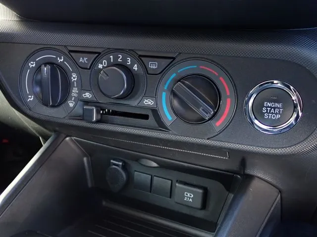 ダイハツ　ロッキー