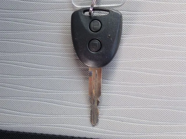 ダイハツ ミラ イース